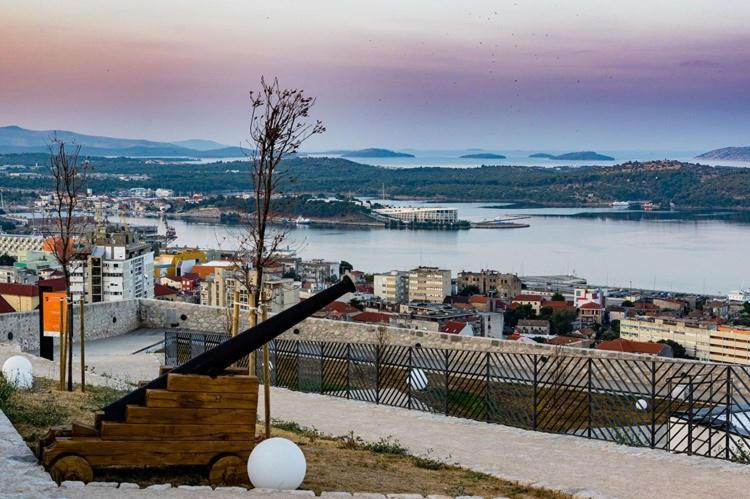 N & D Lägenhet Šibenik Exteriör bild